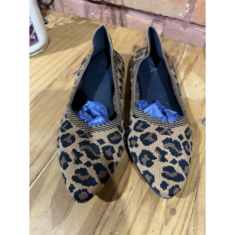 MIA Women's 8 Kerri Leopard Knit Slip-On Pointed Toe Ballet Flats Shoes big Cat